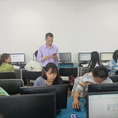 會計協(xié)會舉辦“會計基礎(chǔ)技能與計算機技術(shù)培訓”活動